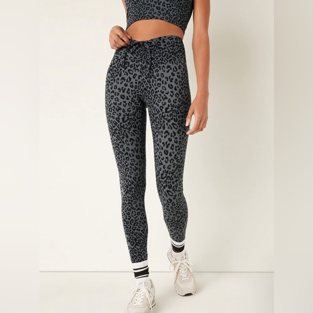 NWT PINK ADJUSTABLE WAIST RUCHED SUPER SOFT LEGGINGS-Dark Steel Leopard-Large